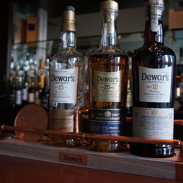 恵比寿でブレンデッドウイスキー・デュワーズを楽しむならBar Noirへ