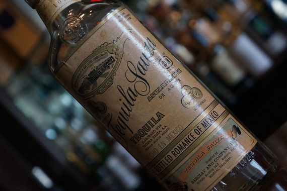 ムードのあるバー